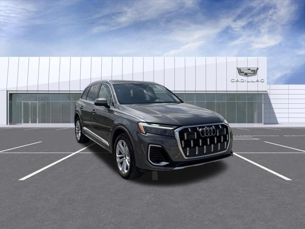 Used 2025 Audi Q7 Premium Plus