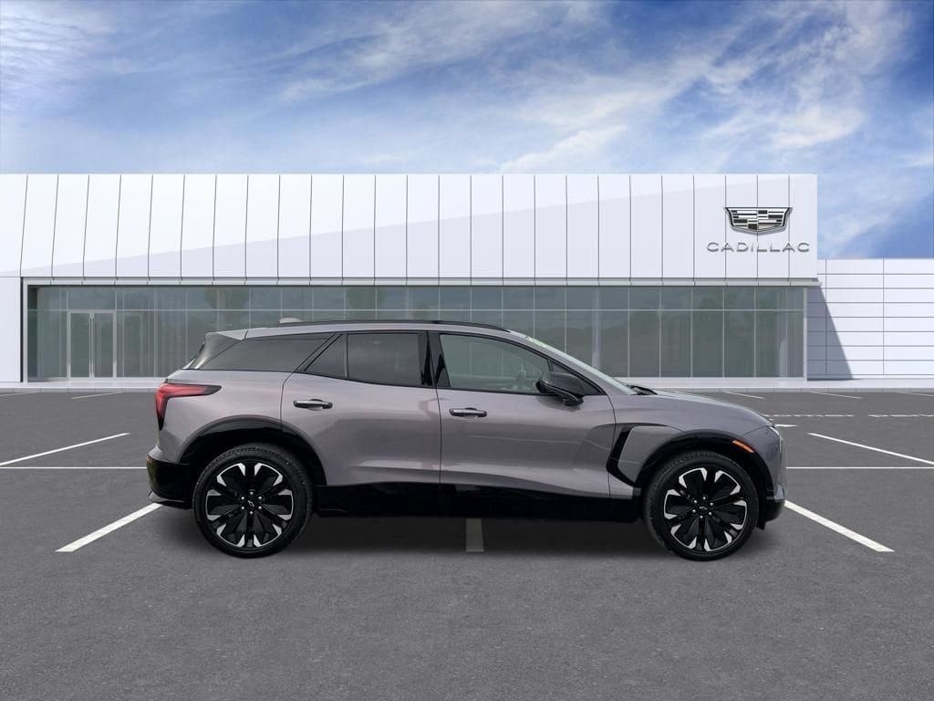 Used 2024 Chevrolet Blazer EV RS with VIN 3GNKDCRJXRS247873 for sale in Fishers, IN
