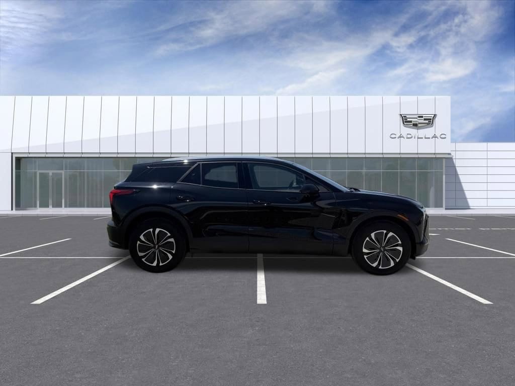 Used 2024 Chevrolet Blazer EV LT with VIN 3GNKDBRJXRS226290 for sale in Fishers, IN