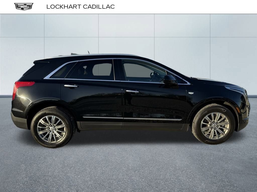 2018 Cadillac XT5 Luxury photo 2