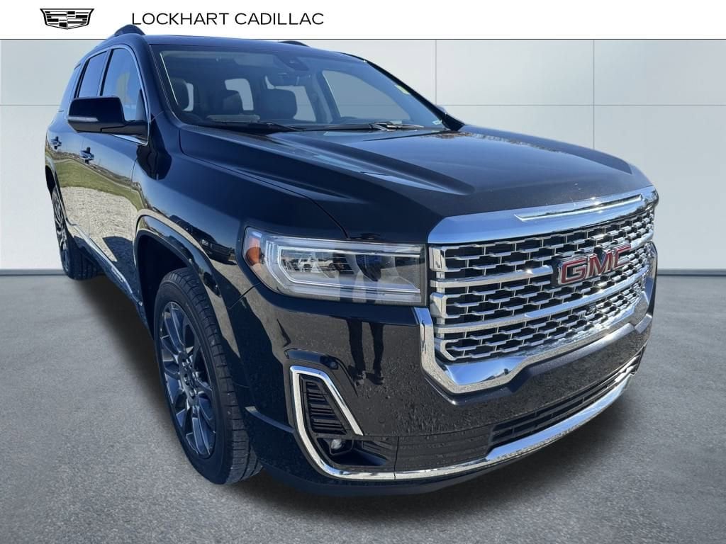 2023 GMC Acadia Denali's photo