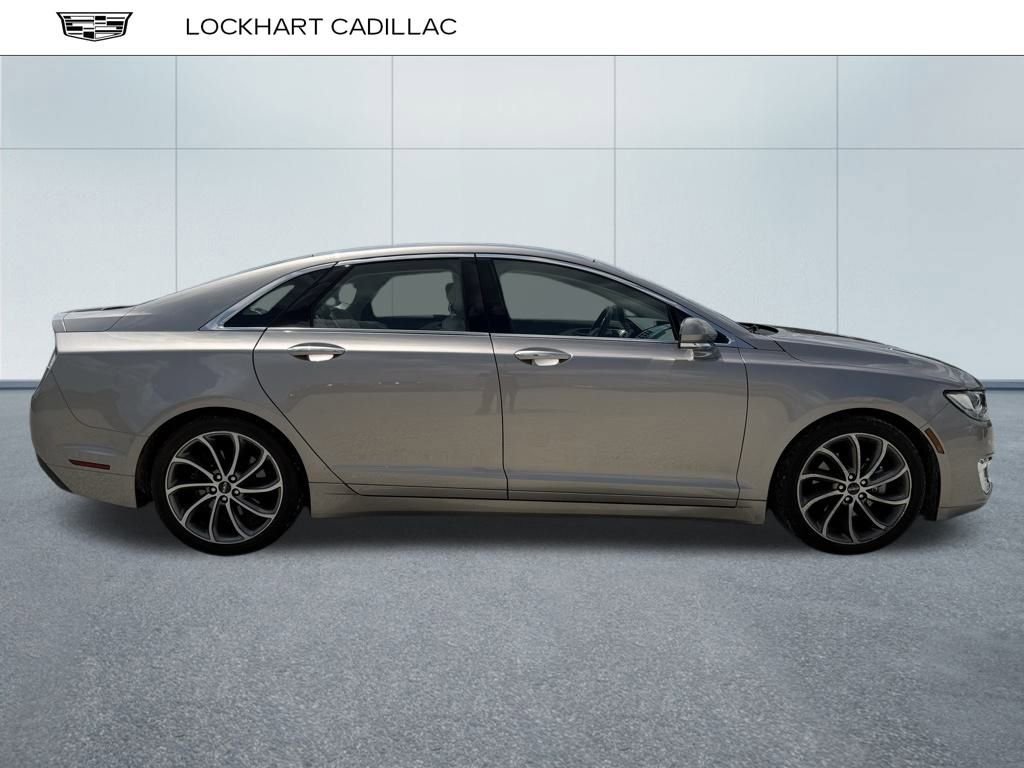 2019 Lincoln MKZ Reserve photo 2