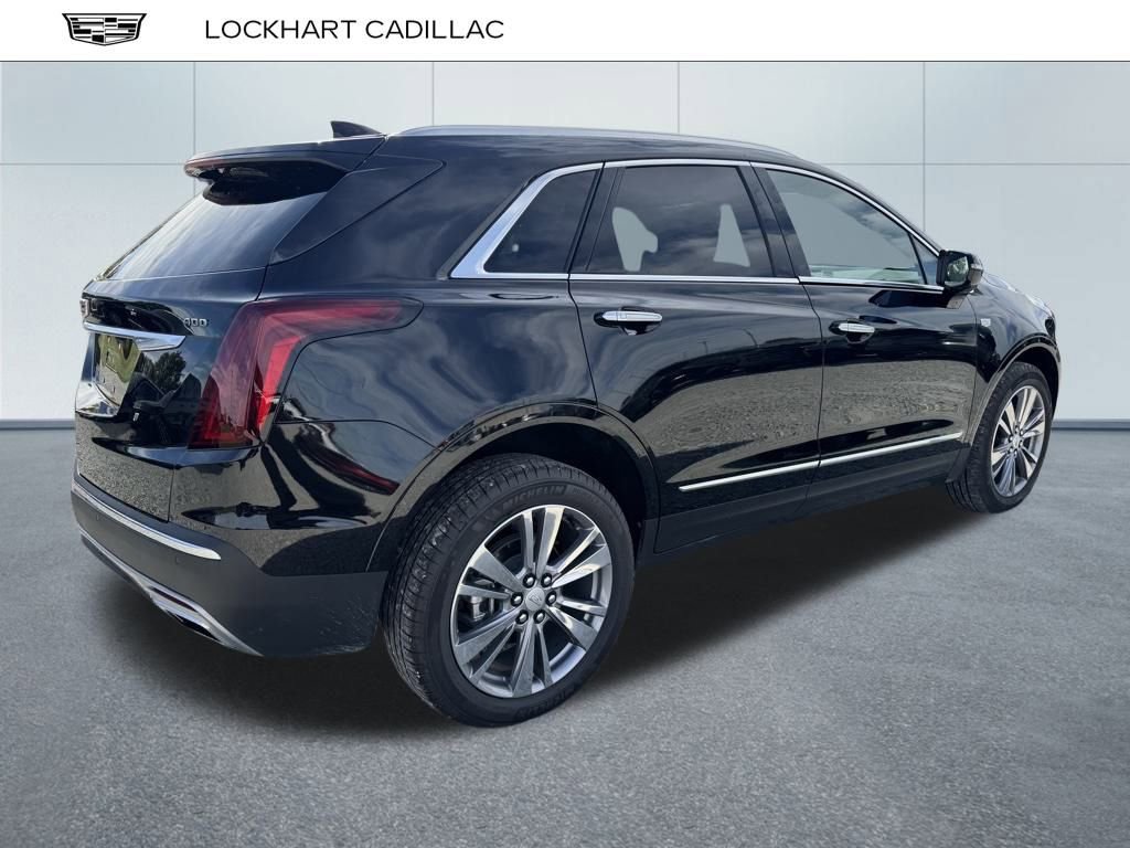 2025 Cadillac XT5 Premium Luxury photo 3