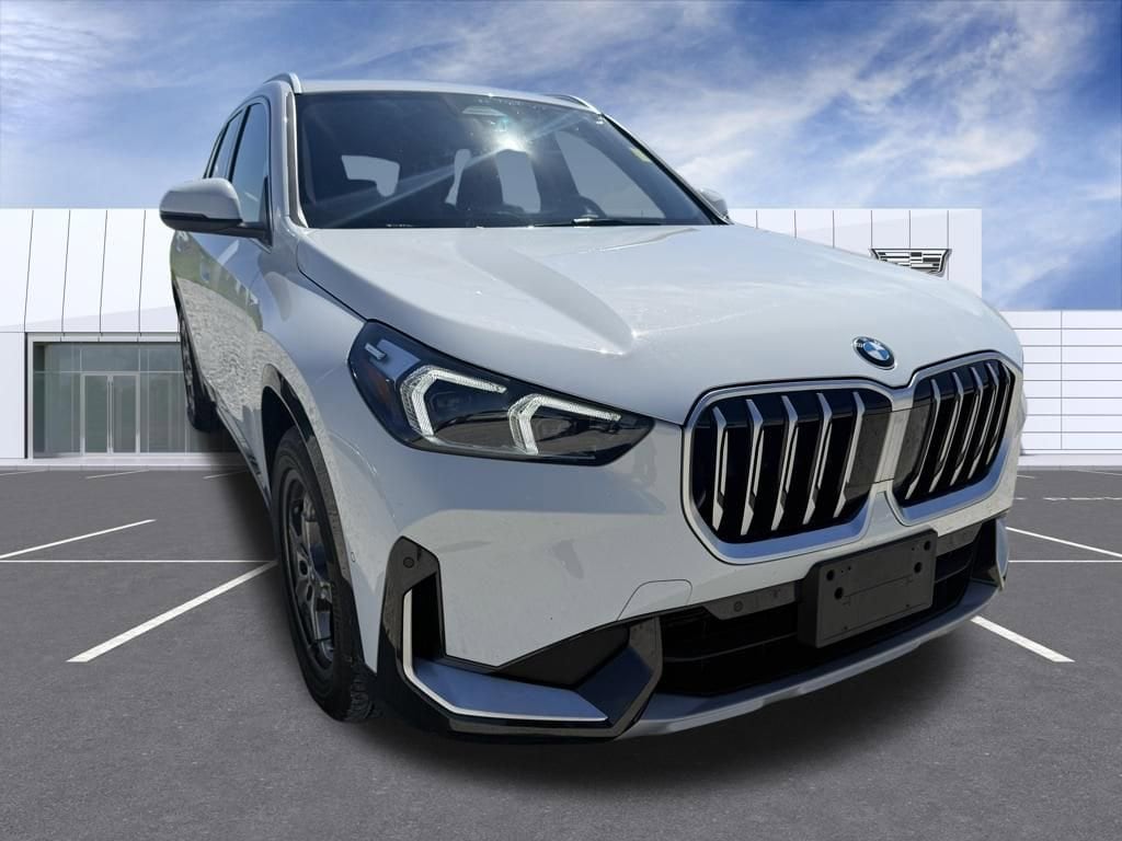 2025 BMW X1 xDrive28i's photo