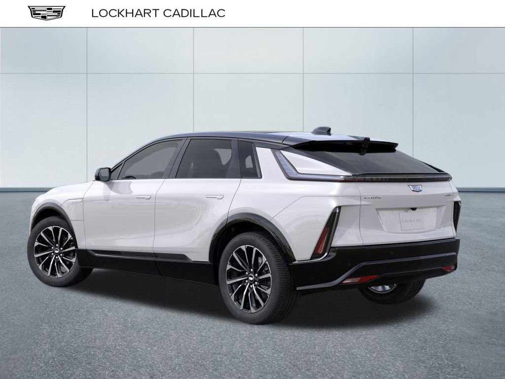 2025 Cadillac Lyriq Sport photo 3