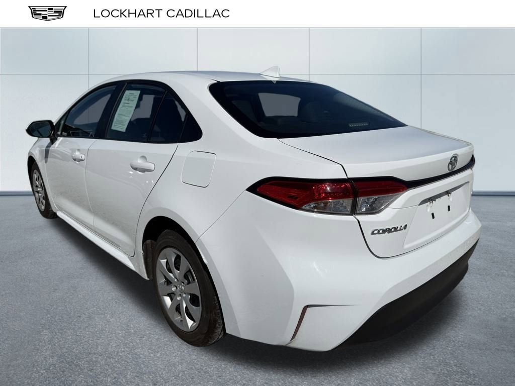 2023 Toyota Corolla LE photo 4