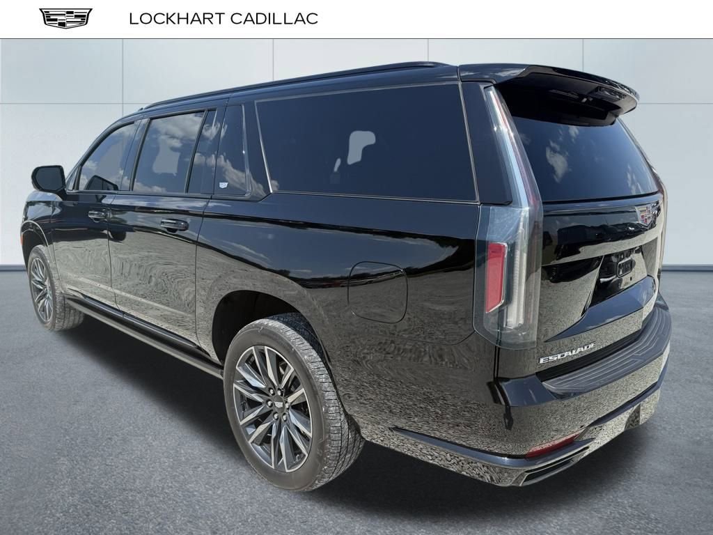 2023 Cadillac Escalade ESV Sport photo 4