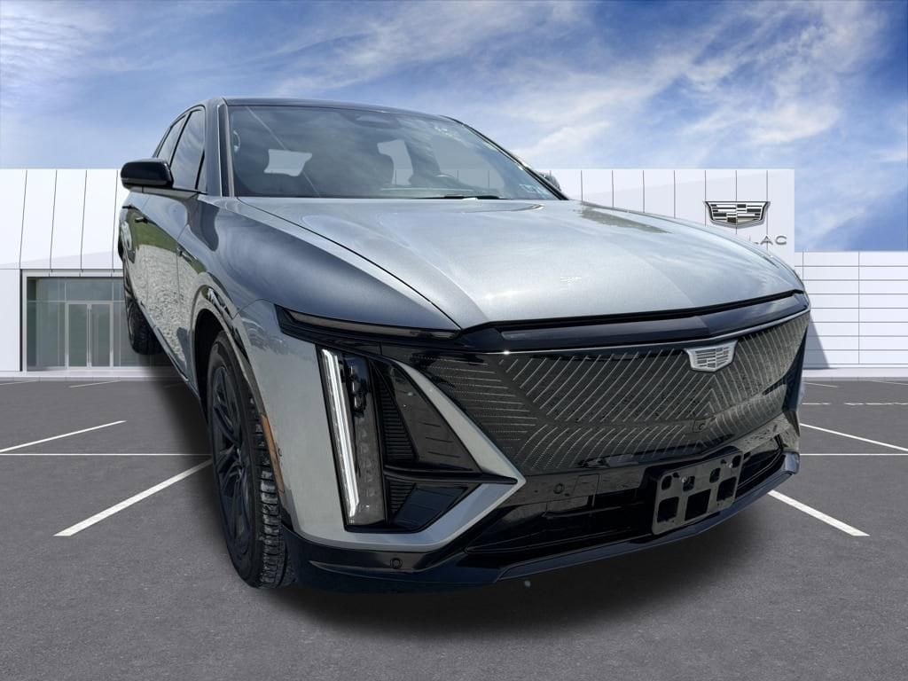 Certified 2024 CADILLAC LYRIQ Luxury 1 SUV