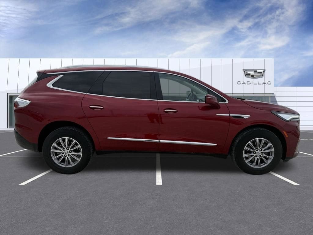 Used 2024 Buick Enclave Essence SUV