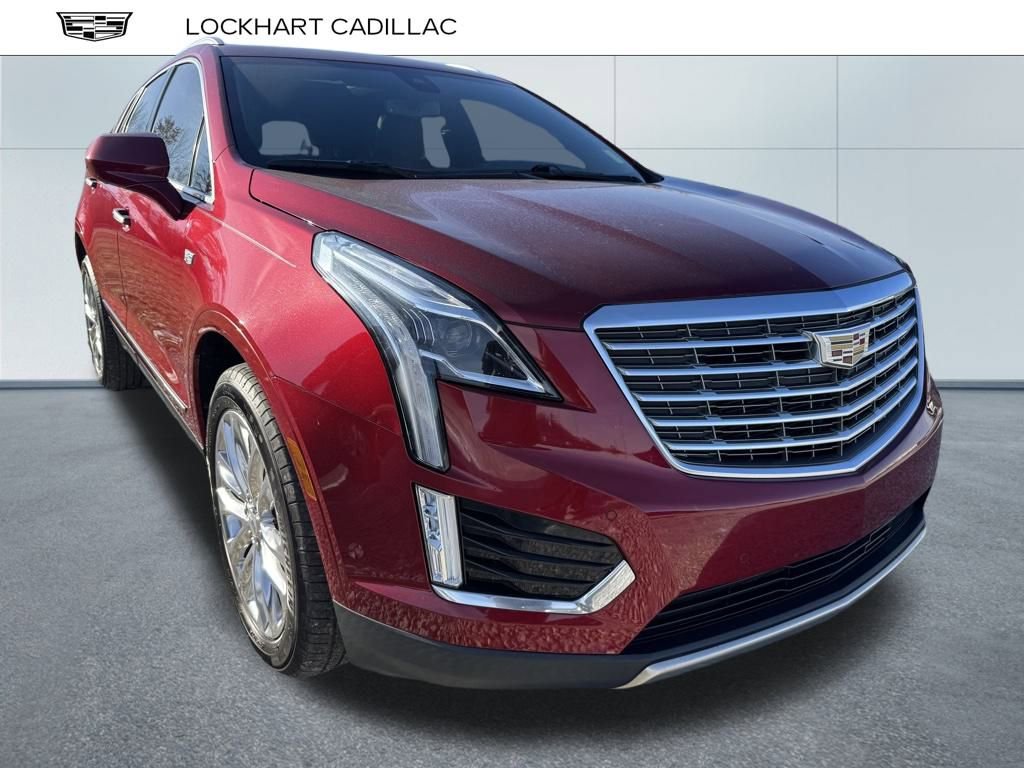2019 Cadillac XT5 Platinum's photo