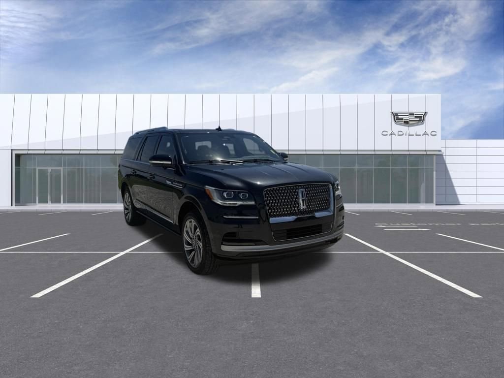 2023 Lincoln Navigator Reserve L 4WD's photo