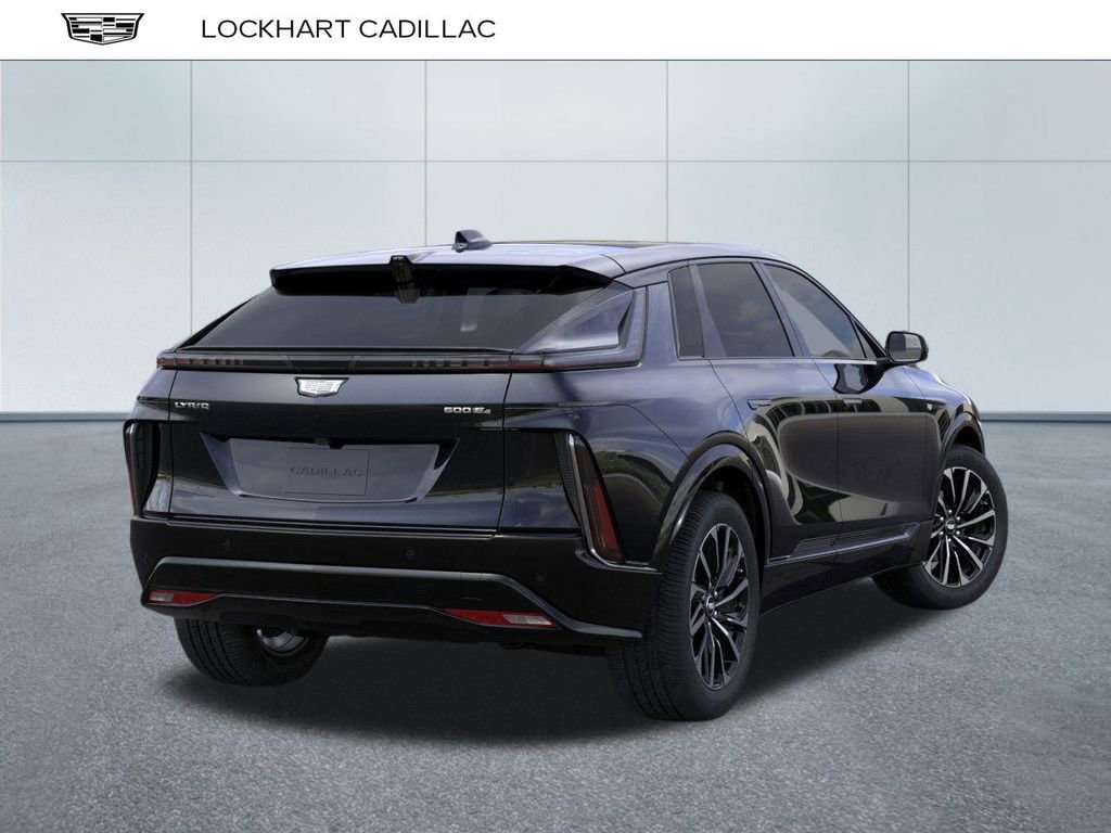2025 Cadillac Lyriq Sport photo 4