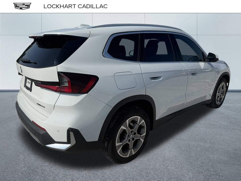2023 Bmw X1 XDrive28i photo 3
