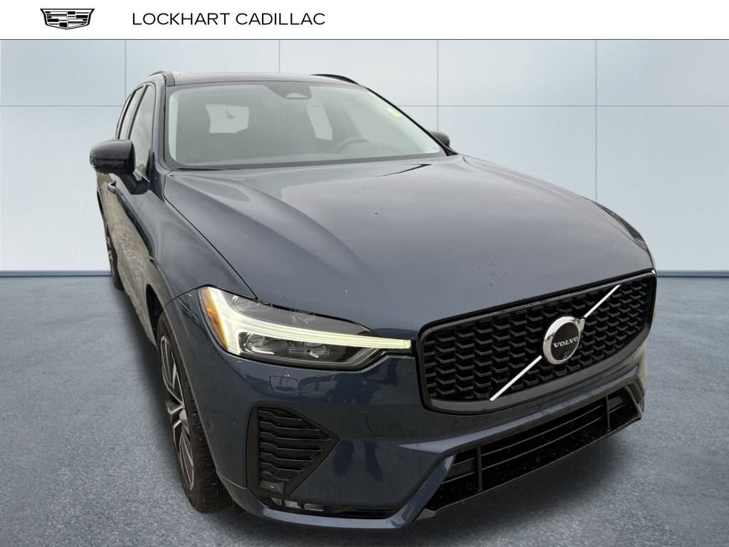 Used 2024 Volvo XC60 Plus Dark Theme