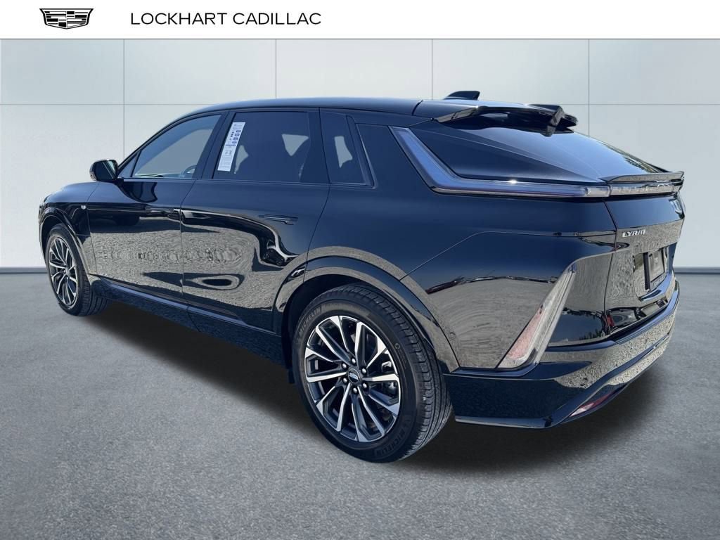 2025 Cadillac Lyriq Sport photo 4
