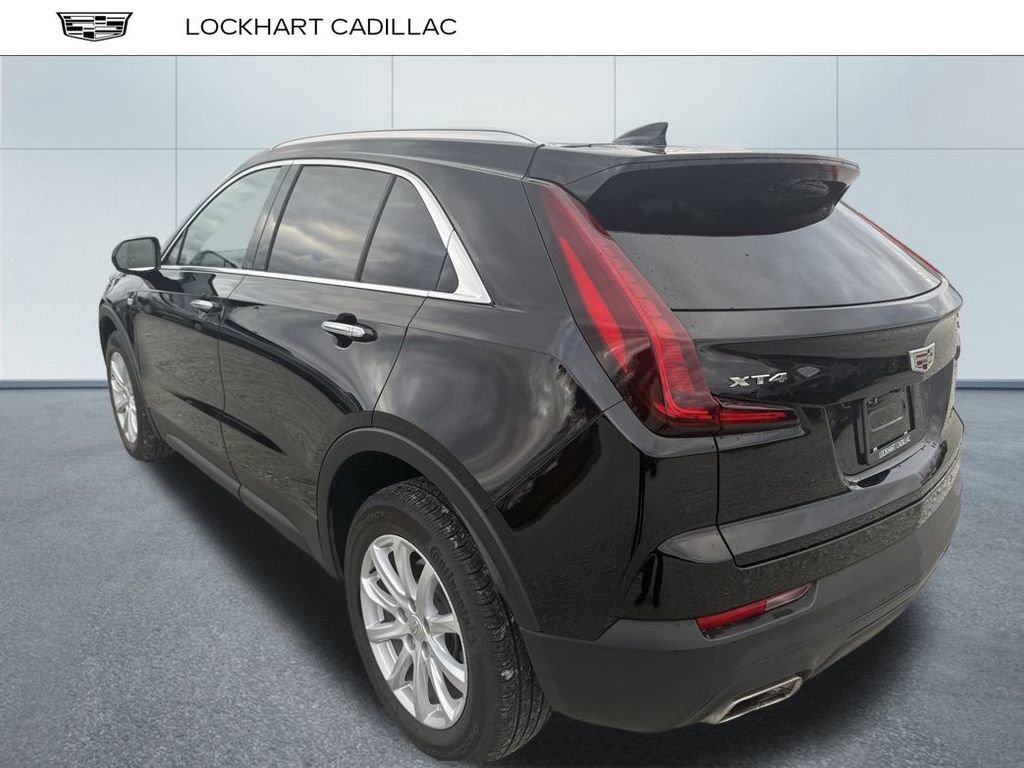 2023 Cadillac XT4 Luxury photo 4