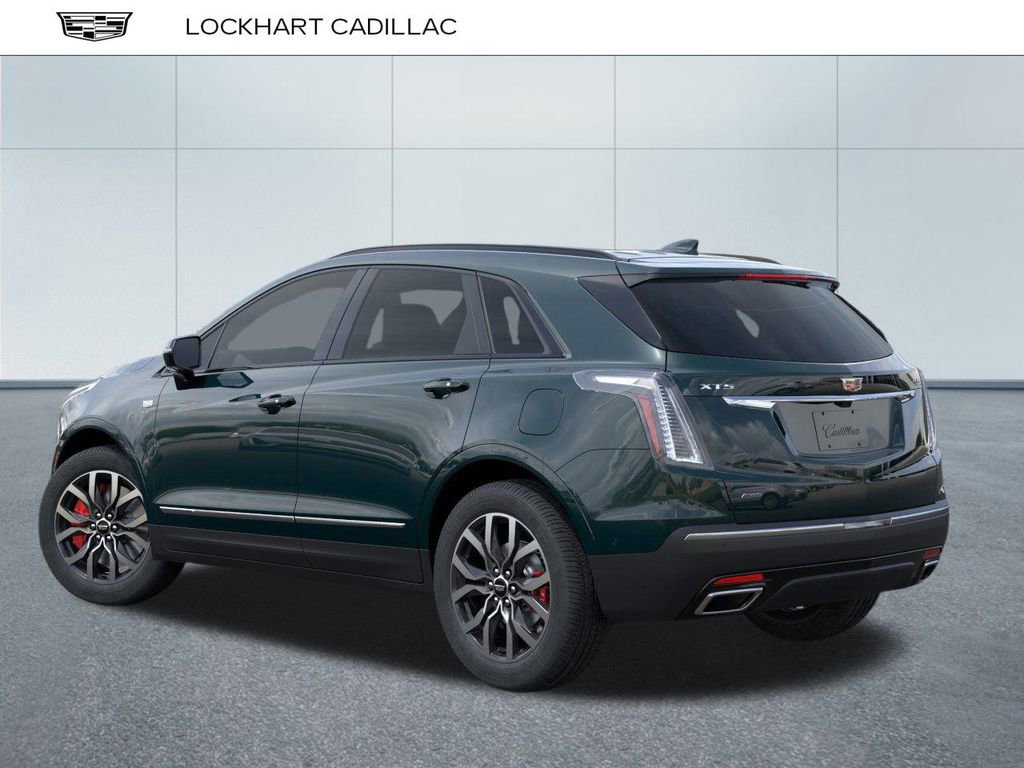 2025 Cadillac XT5 Sport photo 3