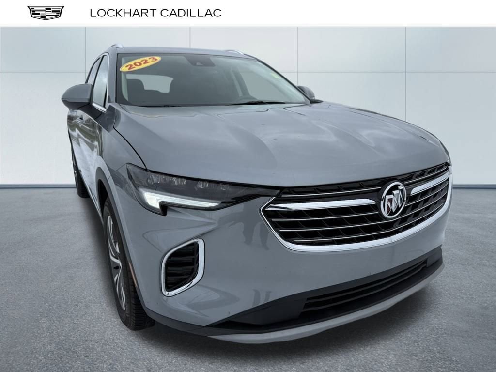 2023 Buick Envision Essence's photo