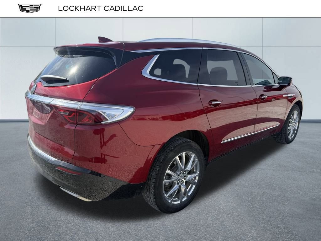 2024 Buick Enclave Essence photo 3