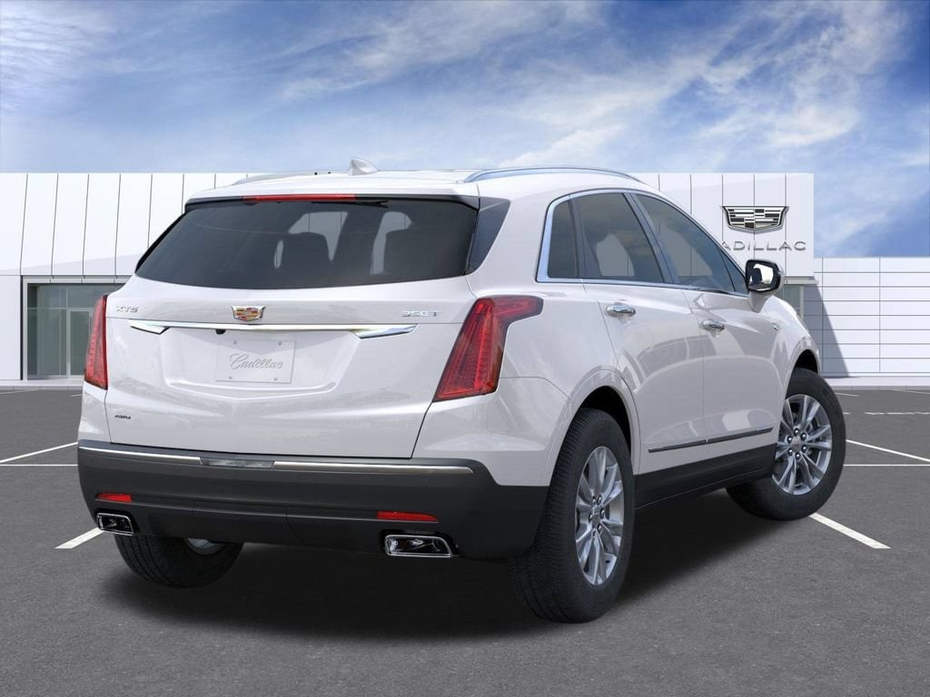 New 2026 CADILLAC XT5 Luxury SUV
