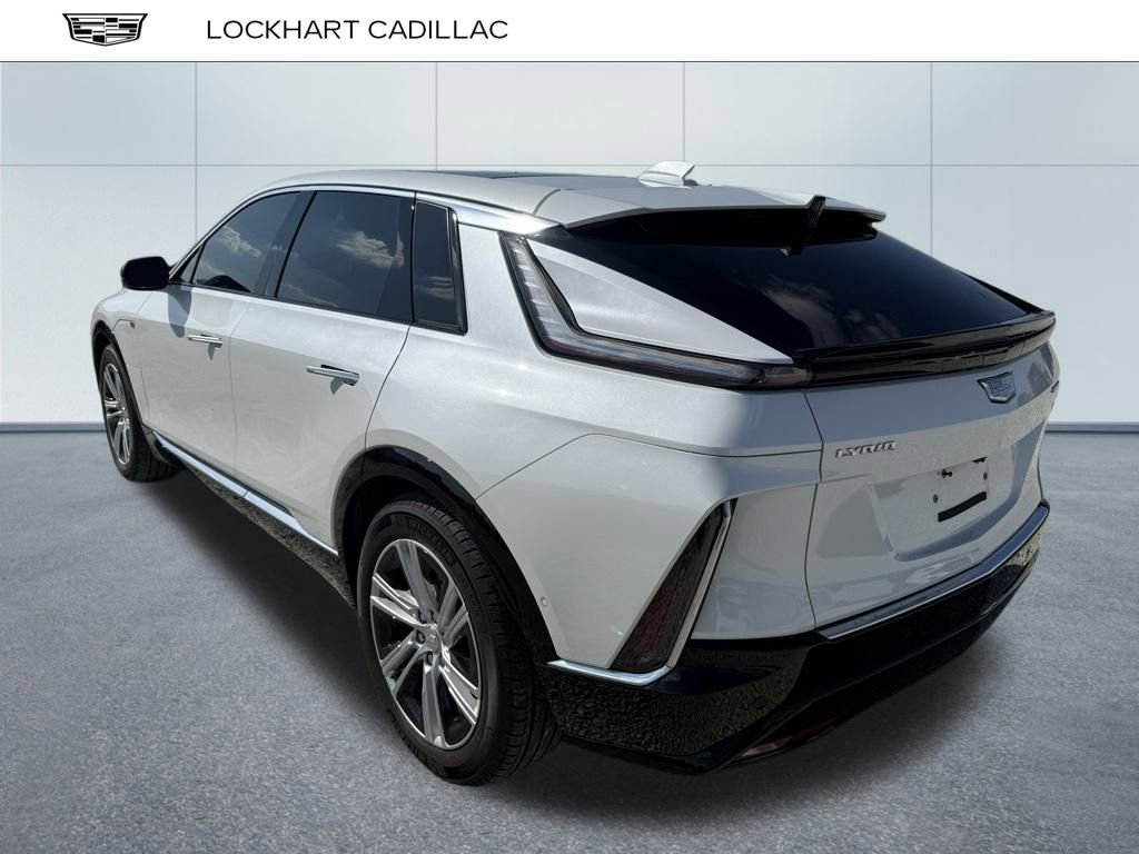 2024 Cadillac Lyriq Tech photo 4