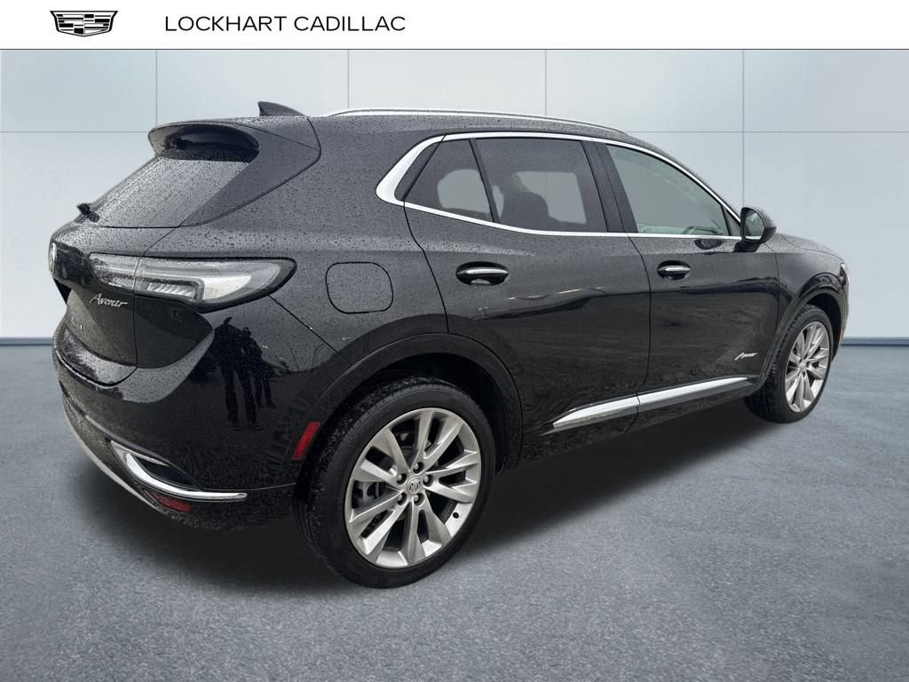 2023 Buick Envision Avenir photo 3