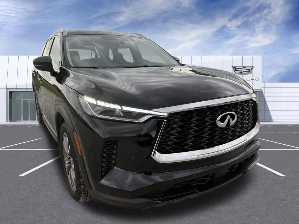 2025 INFINITI QX60 LUXE AWD's photo