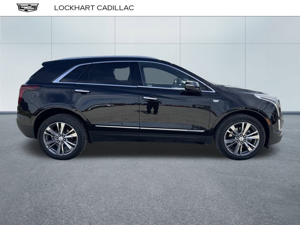 2025 Cadillac XT5 Premium Luxury photo 2