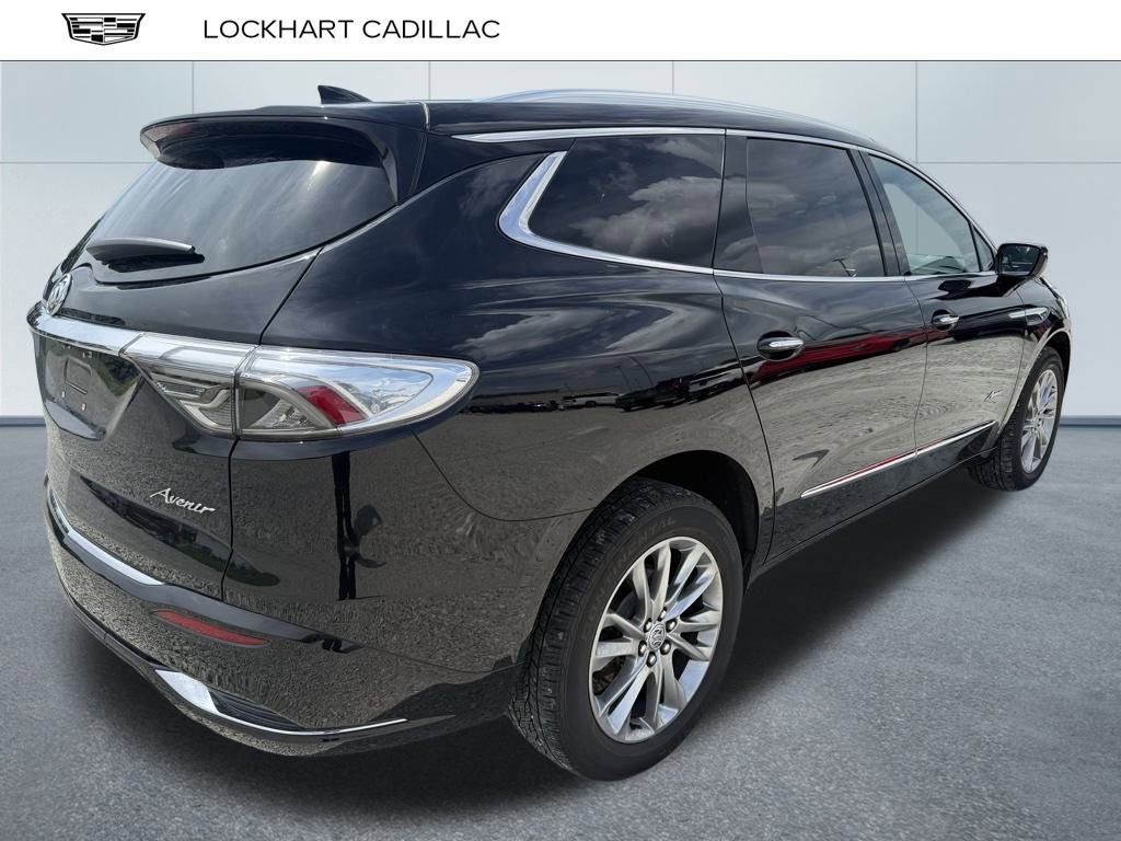 2023 Buick Enclave Avenir photo 3