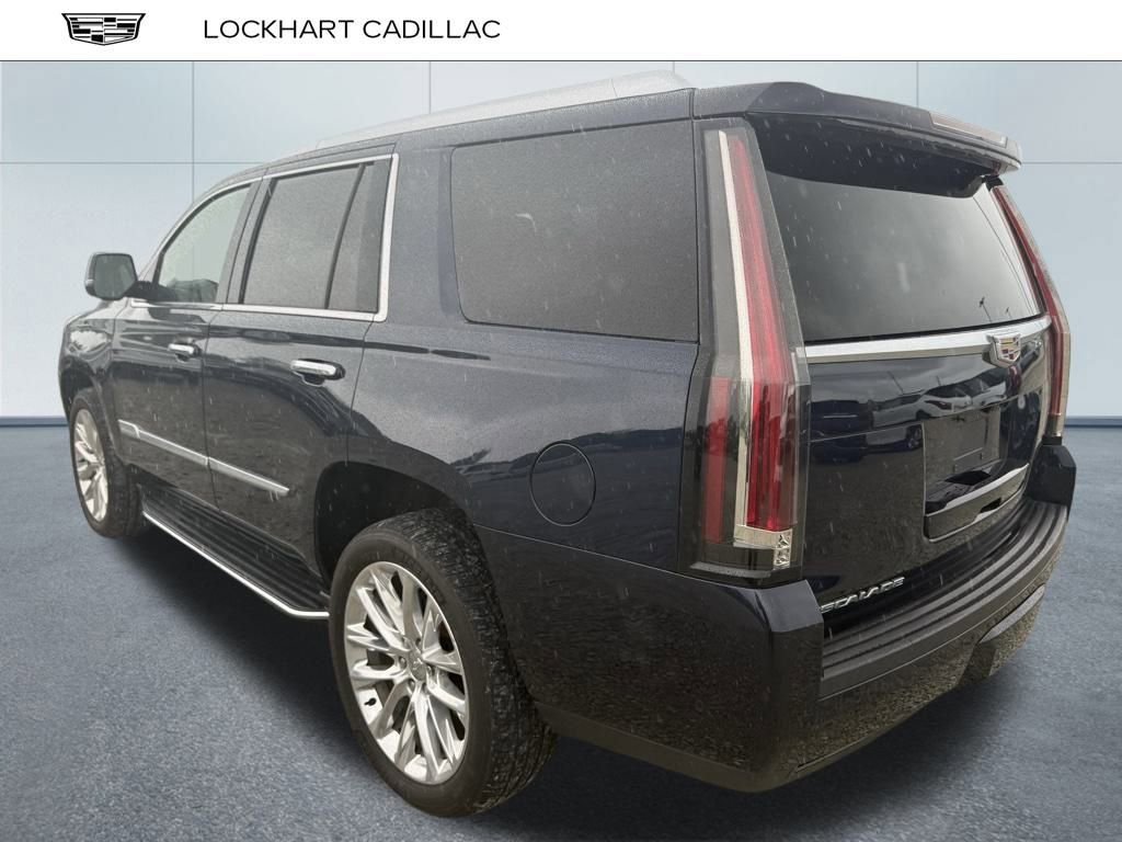 2019 Cadillac Escalade Luxury photo 4