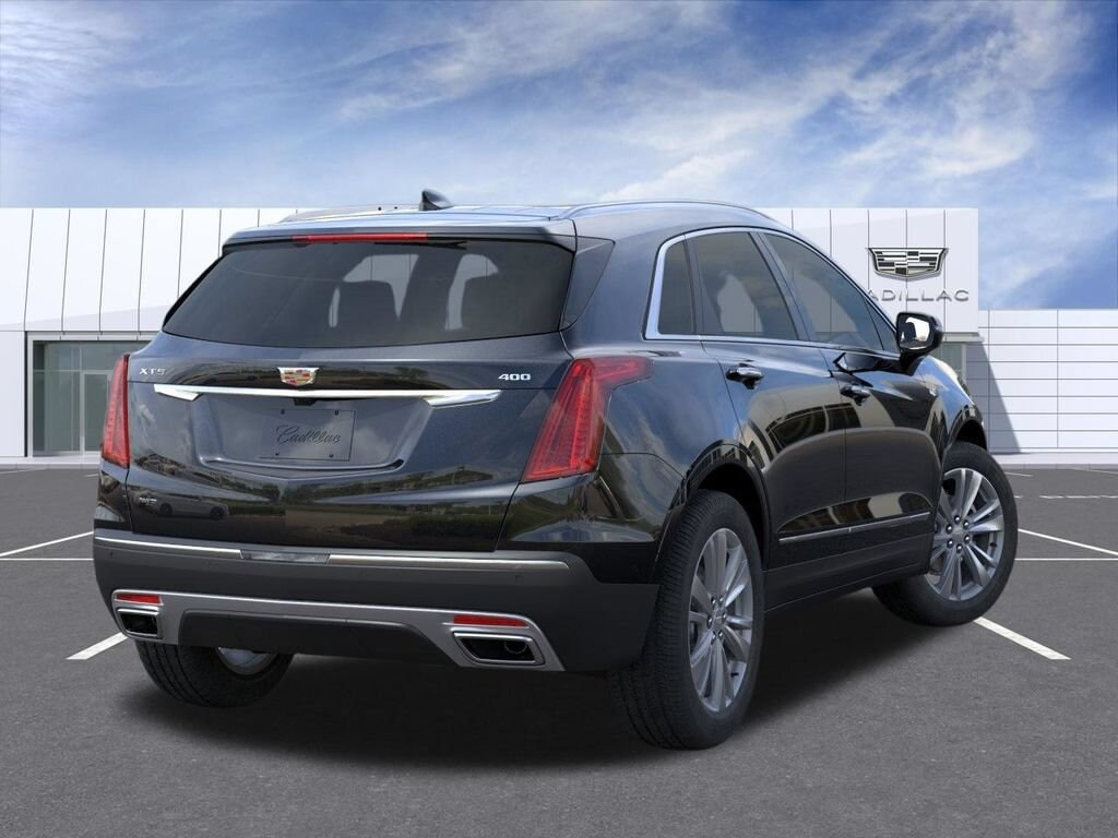 New 2026 CADILLAC XT5 Premium Luxury SUV