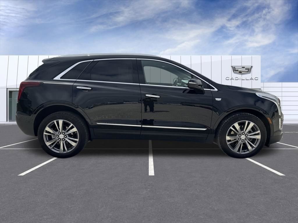 Certified 2025 CADILLAC XT5 Premium Luxury SUV