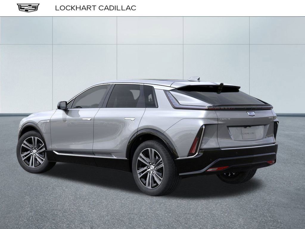 2025 Cadillac Lyriq Luxury photo 3