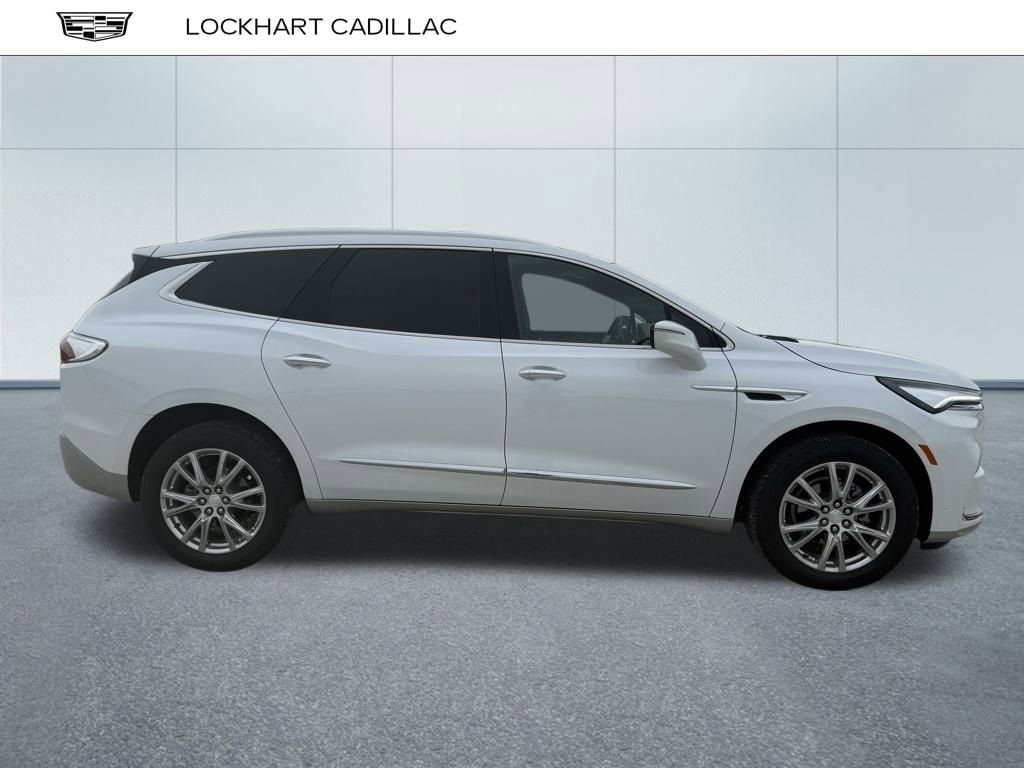 Used 2022 Buick Enclave Essence with VIN 5GAERBKW4NJ158529 for sale in Fishers, IN