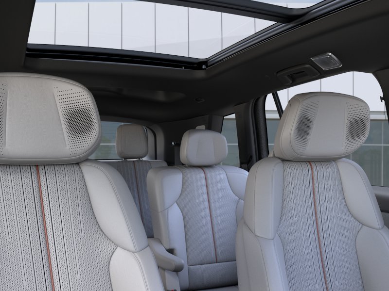 2027 Cadillac VISTIQ Sport - Photo 23