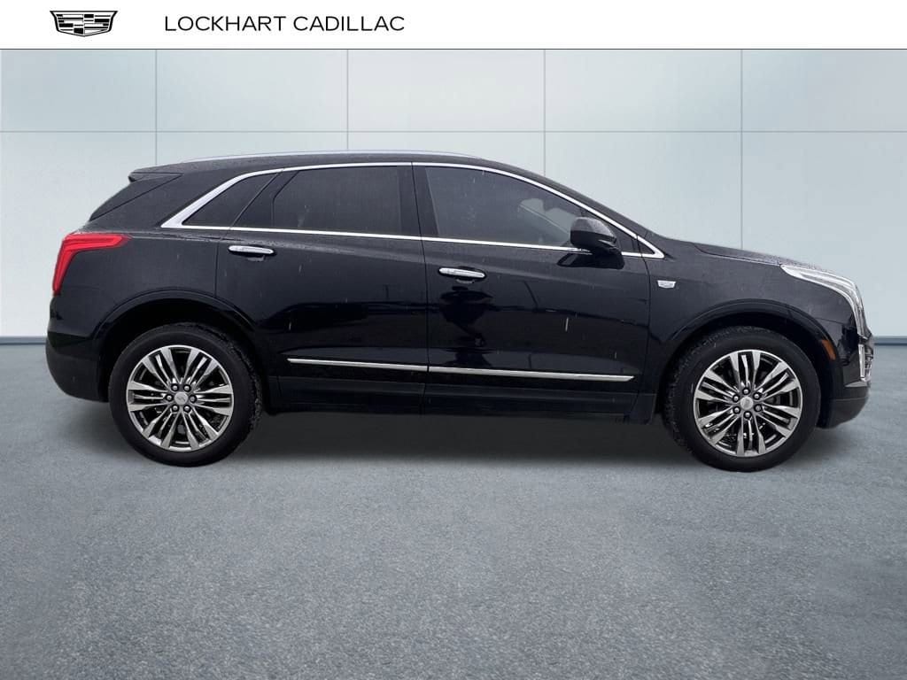 Used 2017 Cadillac XT5 Premium Luxury with VIN 1GYKNERS3HZ123885 for sale in Fishers, IN