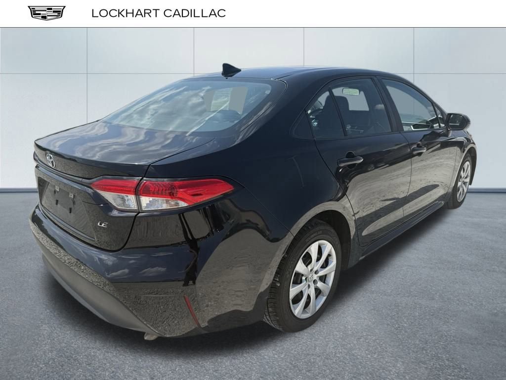 2023 Toyota Corolla LE photo 3