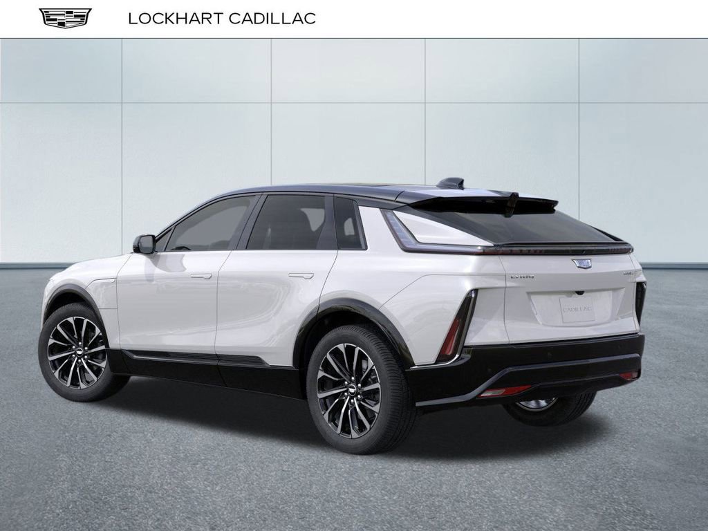 2025 Cadillac Lyriq Sport photo 3