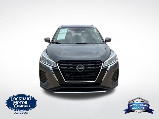 Used 2024 Nissan Kicks SV with VIN 3N1CP5CV3RL545805 for sale in Lockhart, TX