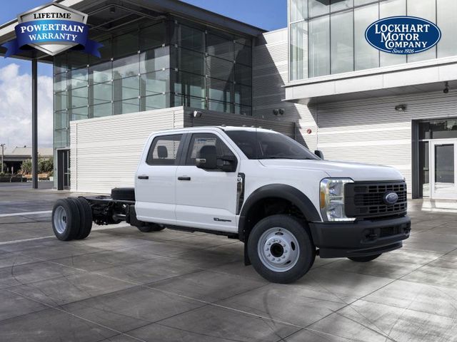 2025 Ford F-450 Super Duty Chassis Cab XL's photo
