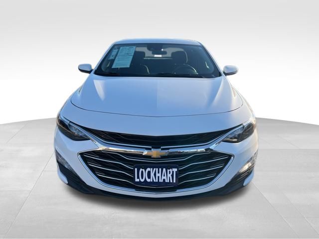 2024 Chevrolet Malibu 1LT photo 2