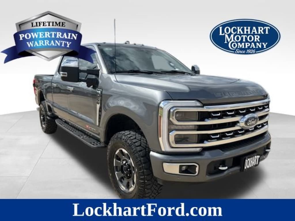 Used 2024 Ford F-250  Truck Crew Cab