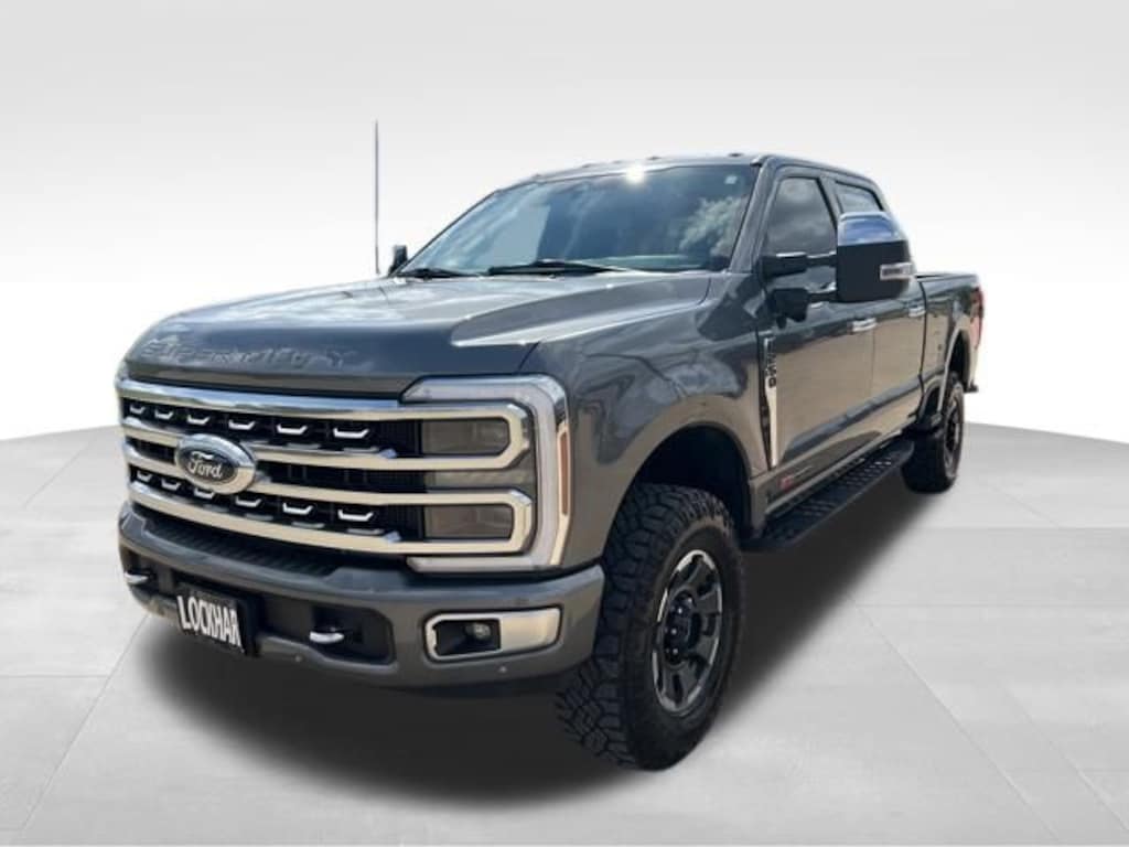 Used 2024 Ford F-250  Truck Crew Cab