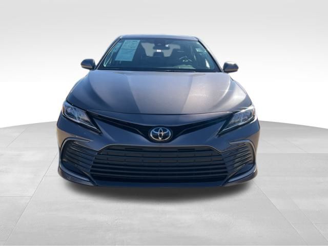 2024 Toyota Camry LE photo 2