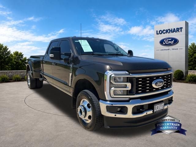 2025 Ford F-350 Lariat 4x4 Crew Cab 8' Box DRW's photo