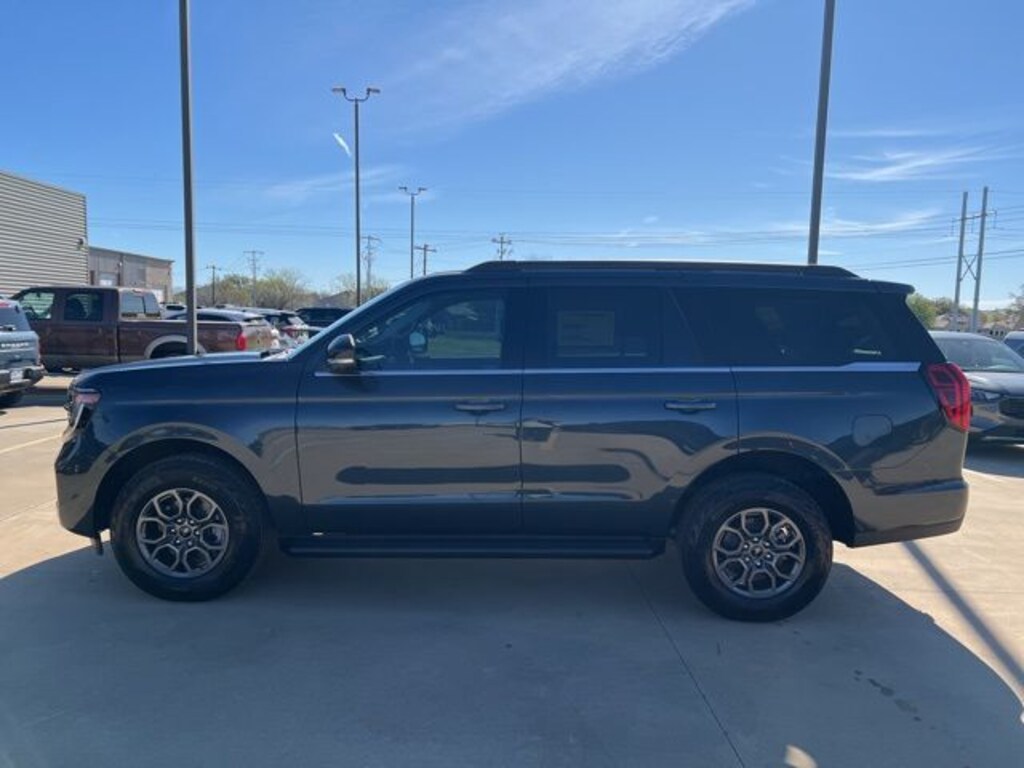 New 2026 Ford Expedition Active SUV