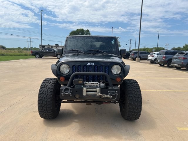 Used 2009 Jeep Wrangler X with VIN 1J4FA24119L718796 for sale in Lockhart, TX
