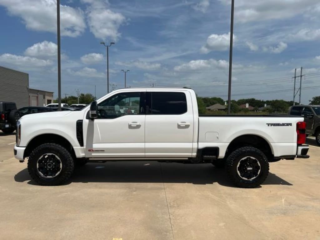 New 2026 Ford F-250SD Platinum Truck