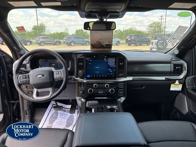 2025 Ford F-150 Lariat - Photo 12
