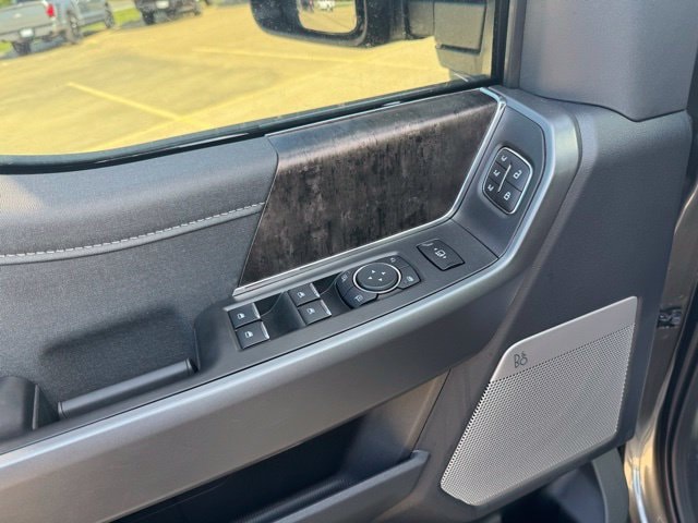 2026 Ford F-250 Super Duty Lariat - Photo 11